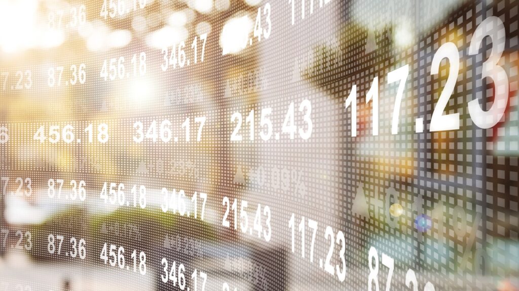 Aktienkurse auf einer Anzeigetafel